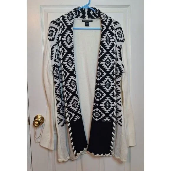 Sabrina Lauren White Black Aztec Print Knit Open Front Cardigan Boho Hippie Sz L - Picture 1 of 9